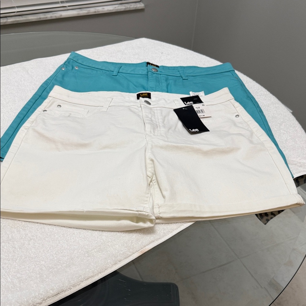 Lee Women Jean Shorts in White and Teal